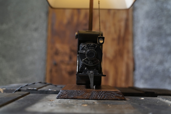 foto lampada vintage rettangolare