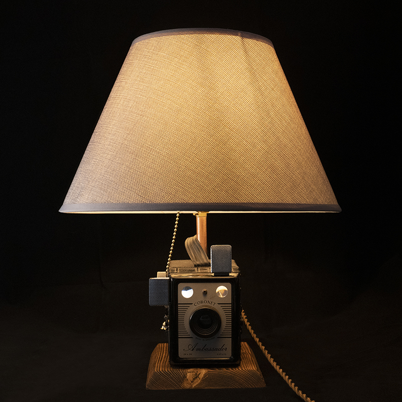 Lampada da tavolino vintage Coronet Ambassador